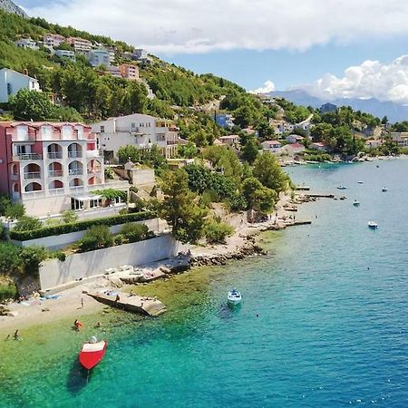 Apartments Villa Amalia Omiš Buitenkant foto