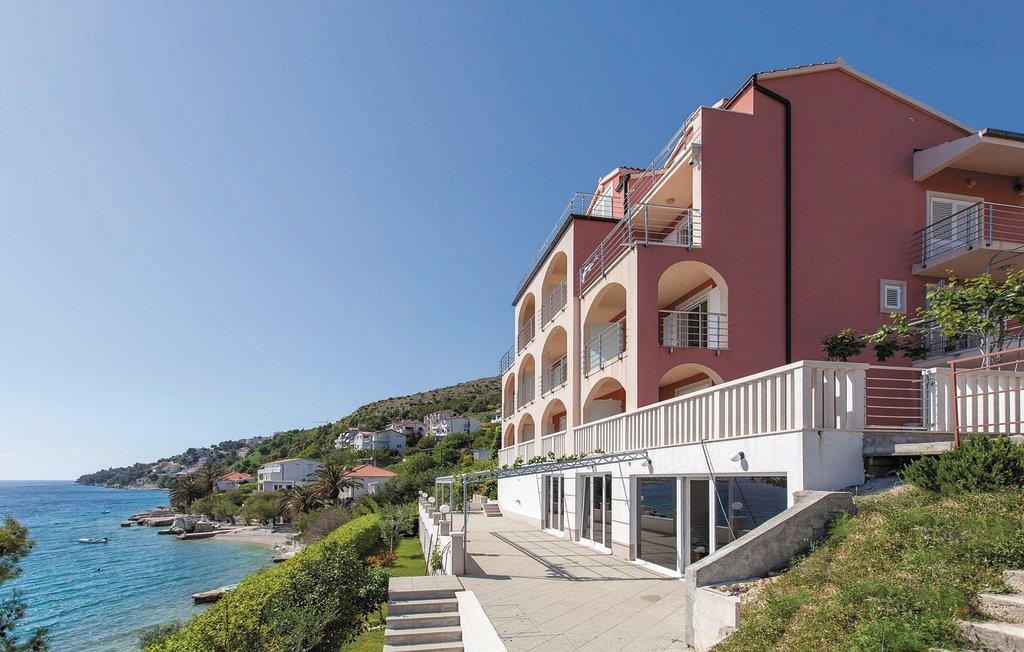 Apartments Villa Amalia Omiš Buitenkant foto