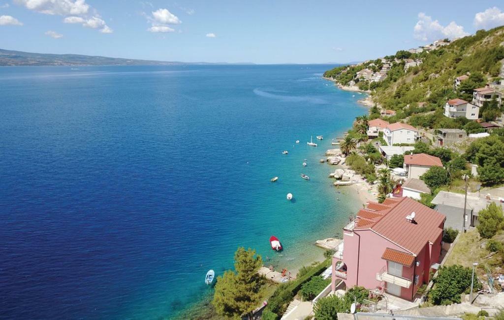 Apartments Villa Amalia Omiš Buitenkant foto